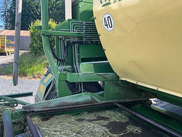 2010 krone comprima cv 150 xc ronde balenmachine + wrapper - afbeelding 32 van  48