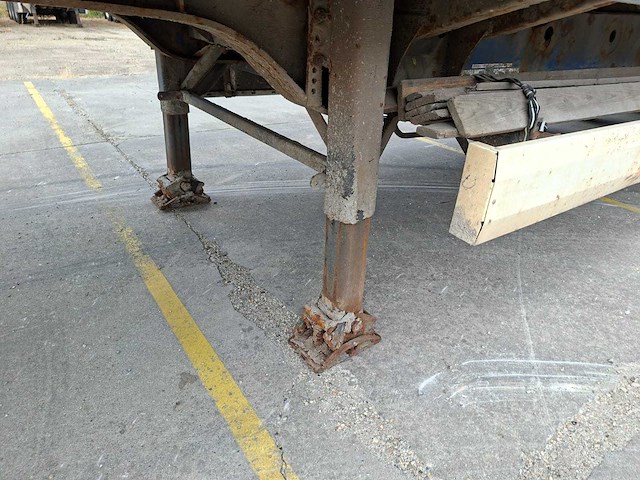 2010 krone sd coil schuifzeiltrailer - 3 assig - mtm 39t - afbeelding 13 van  26