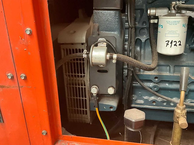 2010 kubota ac3200q stroomgenerator - afbeelding 12 van  25