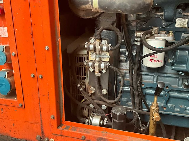 2010 kubota ac3200q stroomgenerator - afbeelding 2 van  13