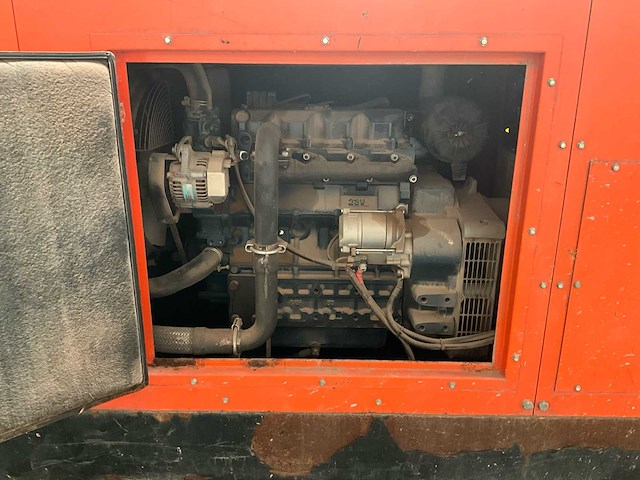 2010 kubota ac3200q stroomgenerator - afbeelding 8 van  13