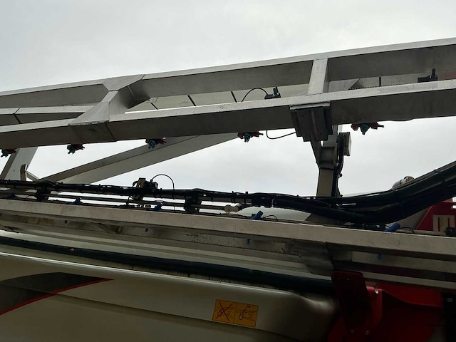 2010 kuhn oceanis 7700 veldspuit - afbeelding 6 van  91