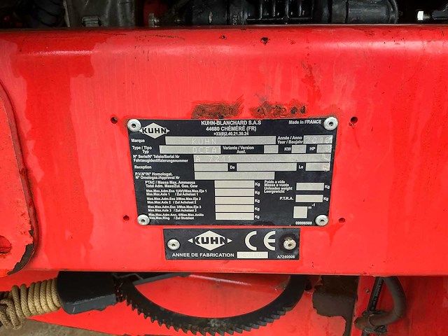 2010 kuhn oceanis 7700 veldspuit - afbeelding 27 van  91