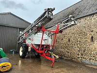 2010 kuhn oceanis 7700 veldspuit - afbeelding 23 van  91