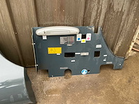 2010 kuhn oceanis 7700 veldspuit - afbeelding 68 van  91