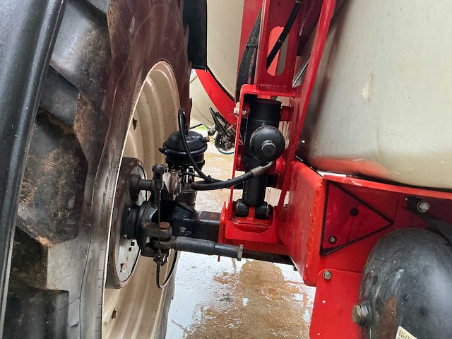 2010 kuhn oceanis 7700 veldspuit - afbeelding 71 van  91