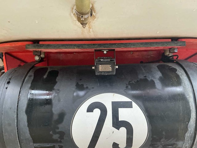 2010 kuhn oceanis 7700 veldspuit - afbeelding 73 van  91