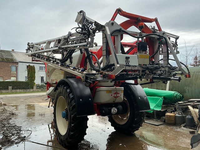 2010 kuhn oceanis 7700 veldspuit - afbeelding 89 van  91