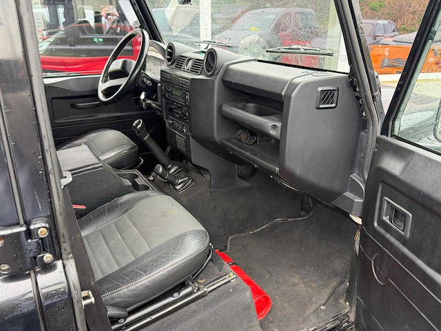 2010 land rover defender - afbeelding 8 van  25