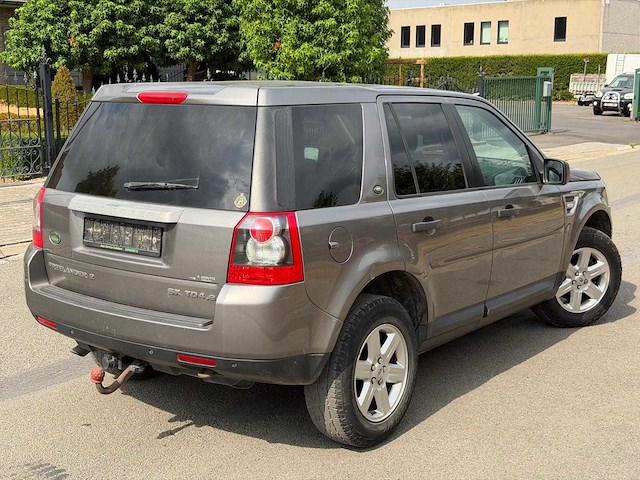 2010 landrover freelander sx td4-g lf - afbeelding 18 van  24