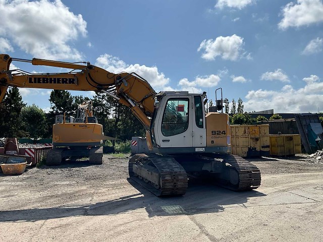 2010 liebherr r924 compact litronic rupsgraafmachine - afbeelding 12 van  46
