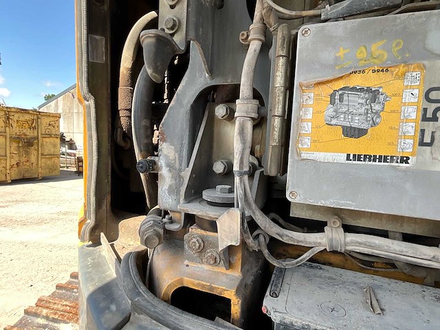 2010 liebherr r924 compact litronic rupsgraafmachine - afbeelding 28 van  46