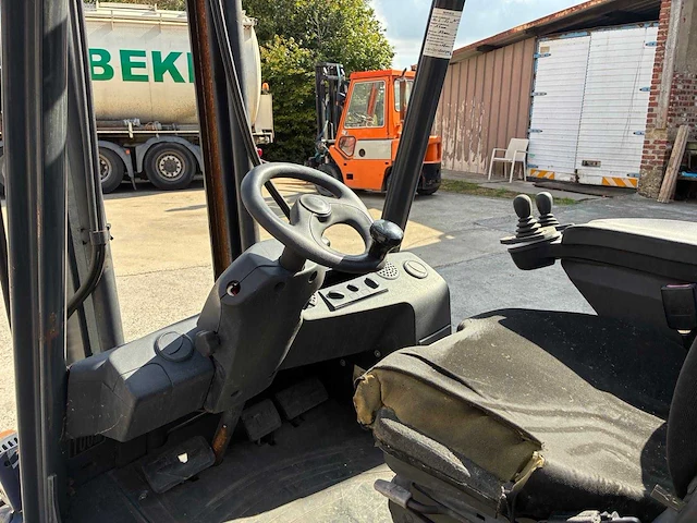 2010 linde h25t-01 *2,5 ton* vorkheftruck - afbeelding 6 van  8