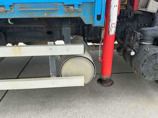 2010 man tgl 6.8 met kraan en kiepbak vrachtwagen - afbeelding 30 van  75