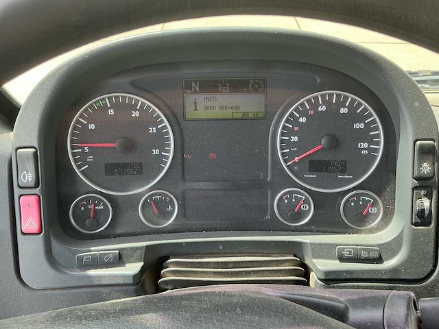 2010 man tgl 6.8 met kraan en kiepbak vrachtwagen - afbeelding 48 van  75