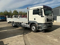 2010 man tgm 18.290 4x2 vrachtwagen met open laadbak en hydraulische oprijplanken - afbeelding 39 van  42