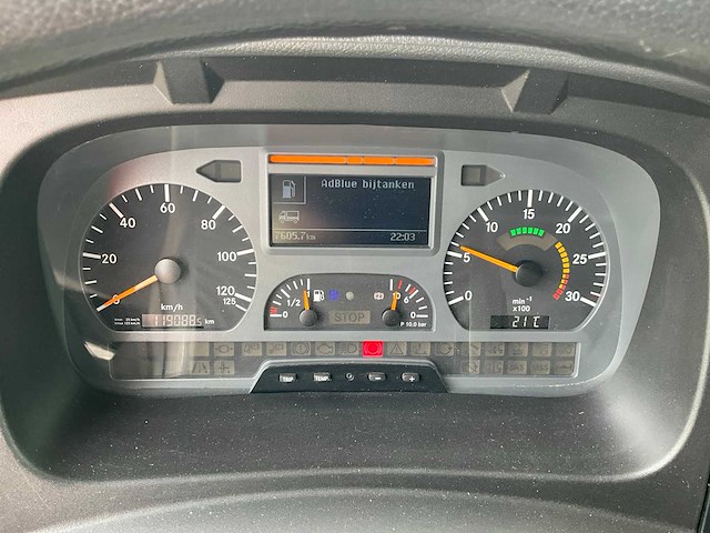 2010 mercedes-benz atego brandweerwagen - afbeelding 11 van  43