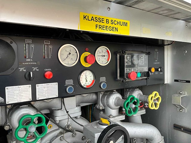 2010 mercedes-benz atego brandweerwagen - afbeelding 2 van  11