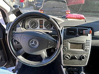 2010 mercedes-benz b180cdi personenauto - afbeelding 16 van  16