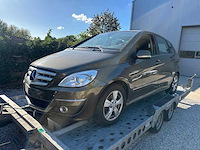 2010 mercedes-benz b180cdi personenauto - afbeelding 1 van  16