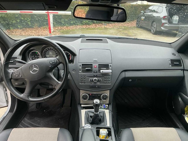 2010 mercedes-benz c200 stationwagen personenauto - afbeelding 16 van  27