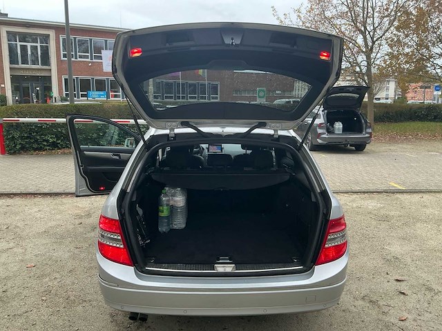 2010 mercedes-benz c200 stationwagen personenauto - afbeelding 22 van  27