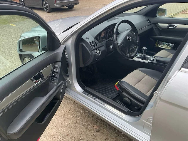 2010 mercedes-benz c200 stationwagen personenauto - afbeelding 5 van  27