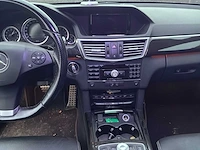 2010 mercedes-benz e 550 personenauto - afbeelding 19 van  35