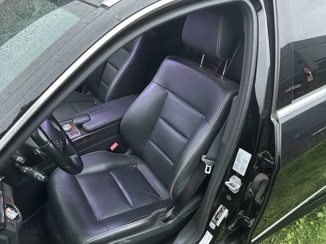 2010 mercedes-benz e 550 personenauto - afbeelding 7 van  35