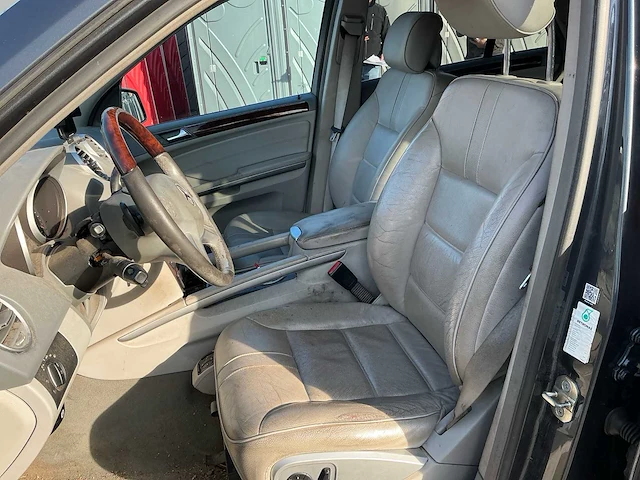 2010 mercedes-benz ml 300 cdi personenauto - afbeelding 30 van  34