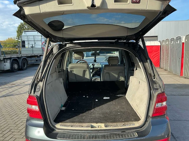 2010 mercedes-benz ml 300 cdi personenauto - afbeelding 5 van  34