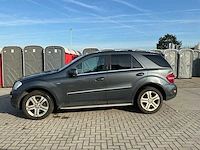 2010 mercedes-benz ml 300 cdi personenauto - afbeelding 7 van  34