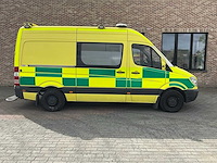 2010 mercedes-benz sprinter 316 cdi ambulance - afbeelding 18 van  23