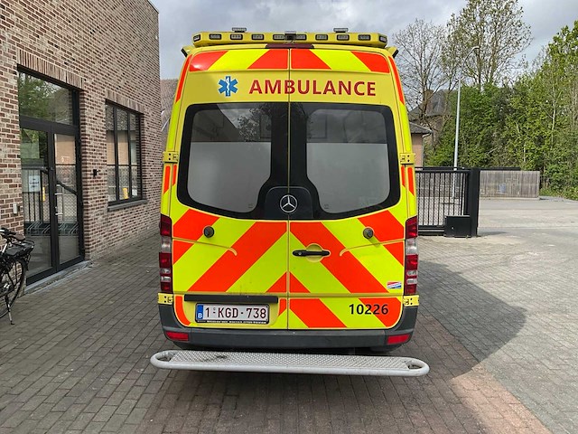 2010 mercedes-benz sprinter 316 cdi ambulance - afbeelding 20 van  23