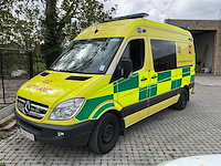 2010 mercedes-benz sprinter ambulance - afbeelding 1 van  22