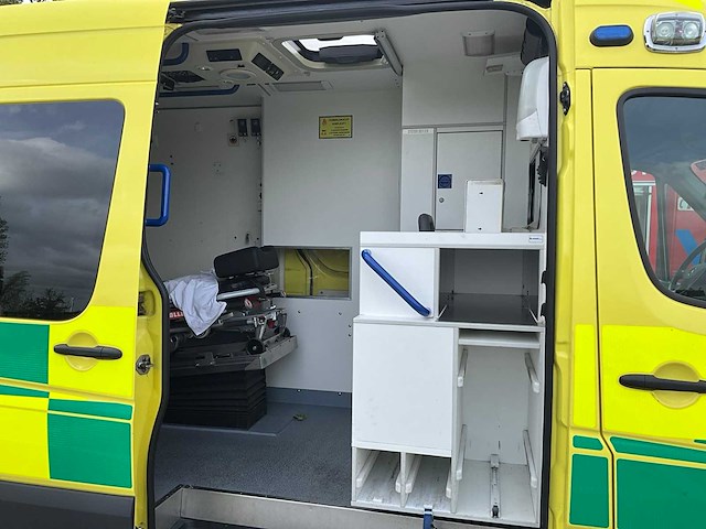 2010 mercedes-benz sprinter ambulance - afbeelding 5 van  21