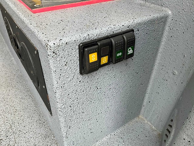 2010 mercedes-benz sprinter ambulance - afbeelding 5 van  11