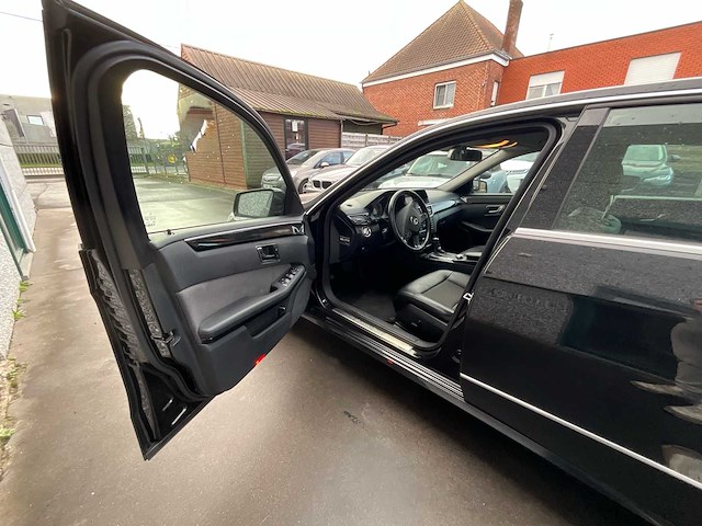 2010 mercedes e200cdi personenauto - afbeelding 2 van  26