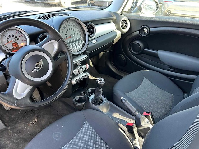 2010 mini cooper d - afbeelding 10 van  11