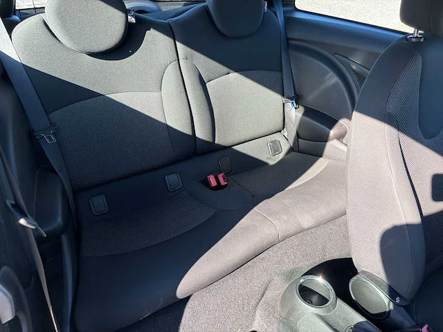 2010 mini personenauto - afbeelding 5 van  33