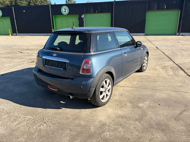 2010 mini personenauto - afbeelding 11 van  33