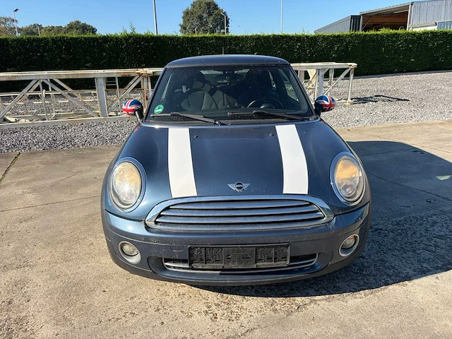 2010 mini personenauto - afbeelding 28 van  33