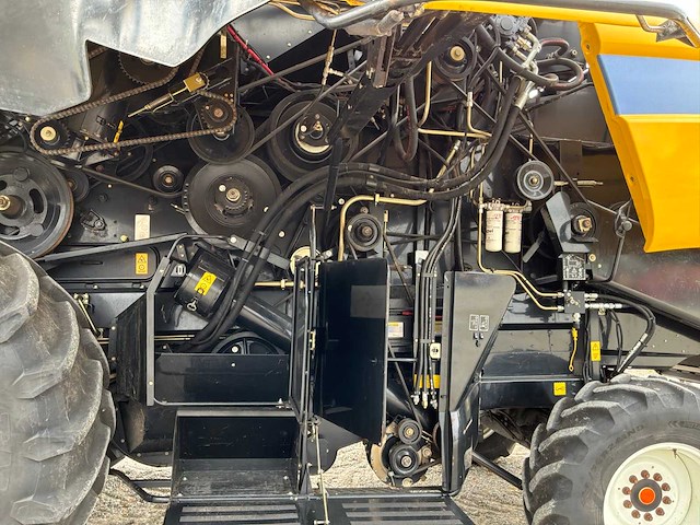 2010 new holland cx8030 maaidorser - afbeelding 3 van  20