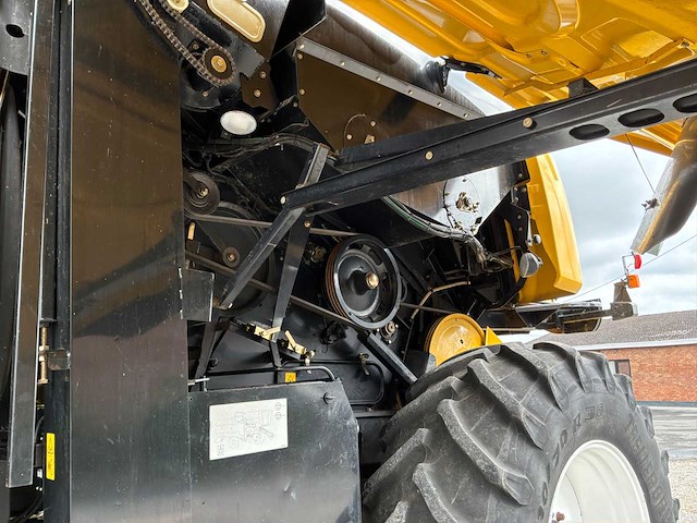 2010 new holland cx8030 maaidorser - afbeelding 8 van  20