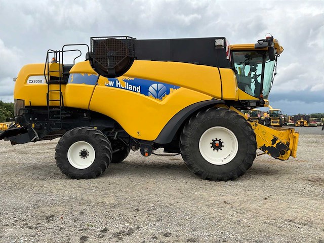 2010 new holland cx8050 maaidorser - afbeelding 15 van  20