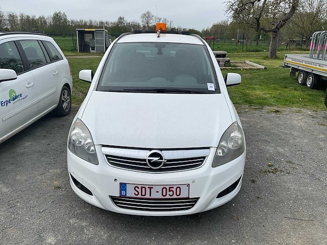 2010 opel monovolume safira eco flex personenauto - afbeelding 2 van  7