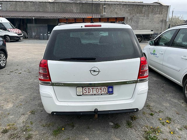2010 opel monovolume safira eco flex personenauto - afbeelding 5 van  7