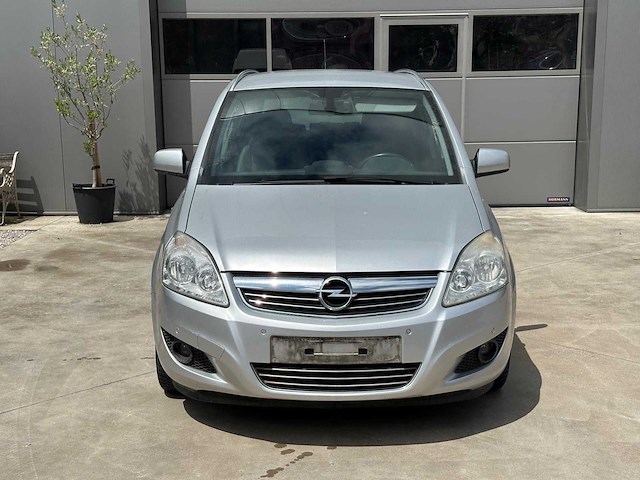 2010 opel zafira personenauto - afbeelding 17 van  19