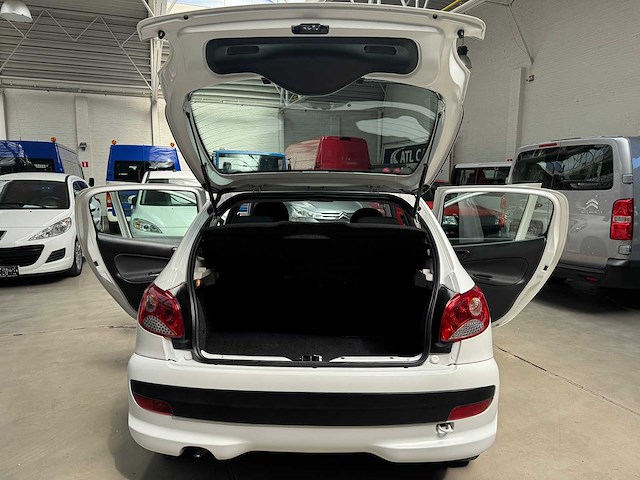 2010 peugeot 206+ - 93000 km - 1ste eigenaar - afbeelding 13 van  20