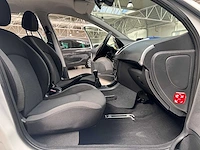 2010 peugeot 206+ - 93000 km - 1ste eigenaar - afbeelding 15 van  24